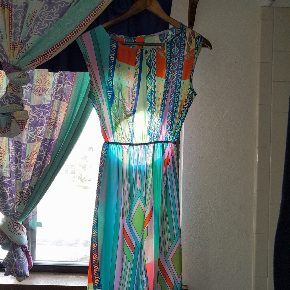 Vibrant Cutout Geometric Patterned Maxi Slit Leg … - image 8